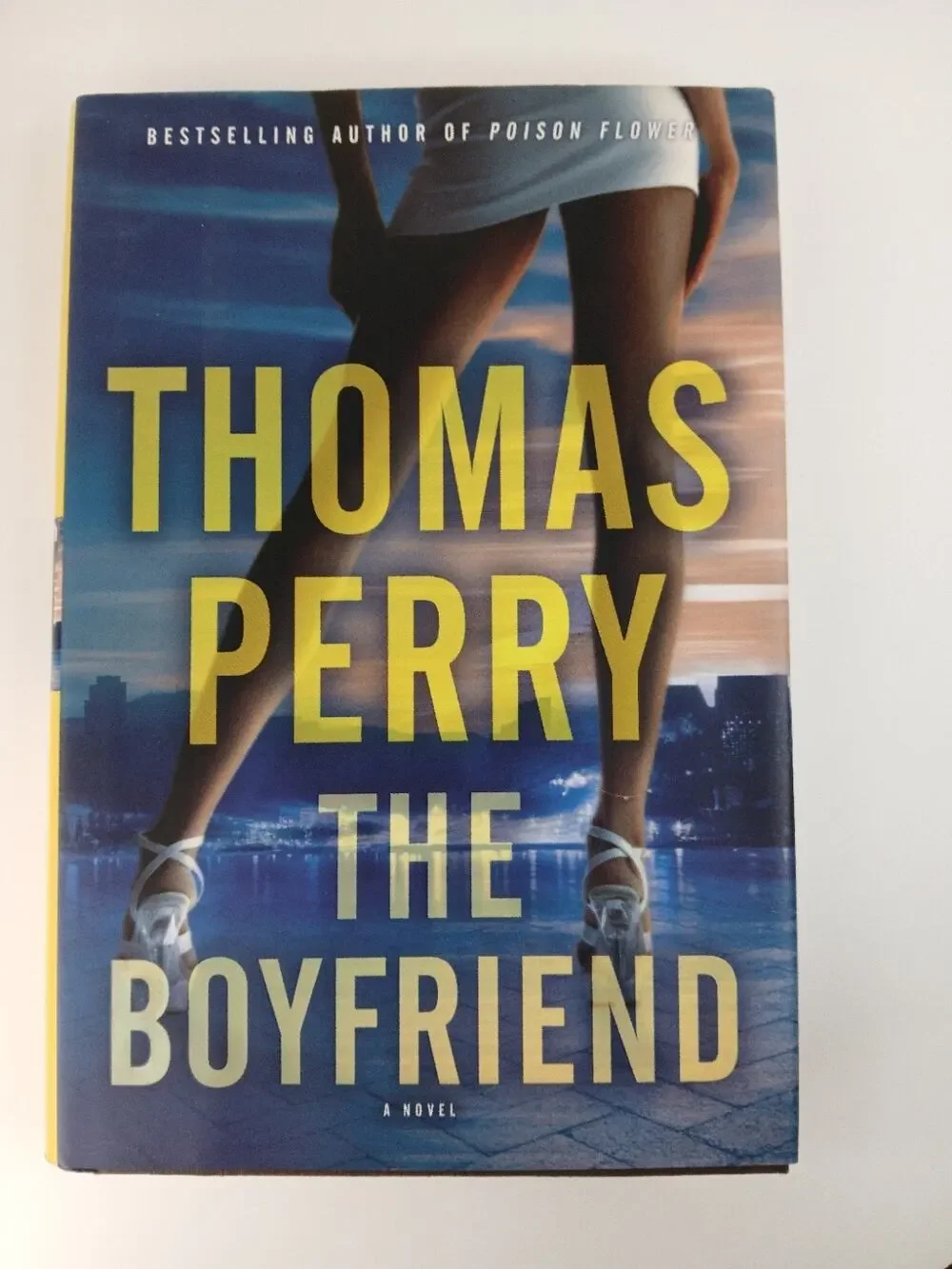 The Boyfriend Thomas Perry 2013 Hardcover Suspense Thriller *